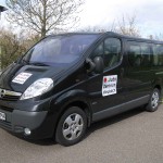 Judo-Bus vorne und Fahrerseite